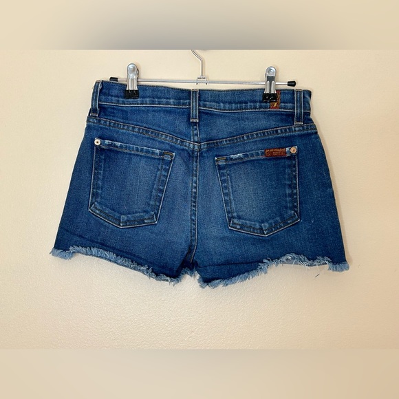 Seven 7 for all man kind women’s shorts size 25 distressed - Picture 4 of 5